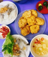 Bánh Cuốn Chả Mực Gốc Bàng