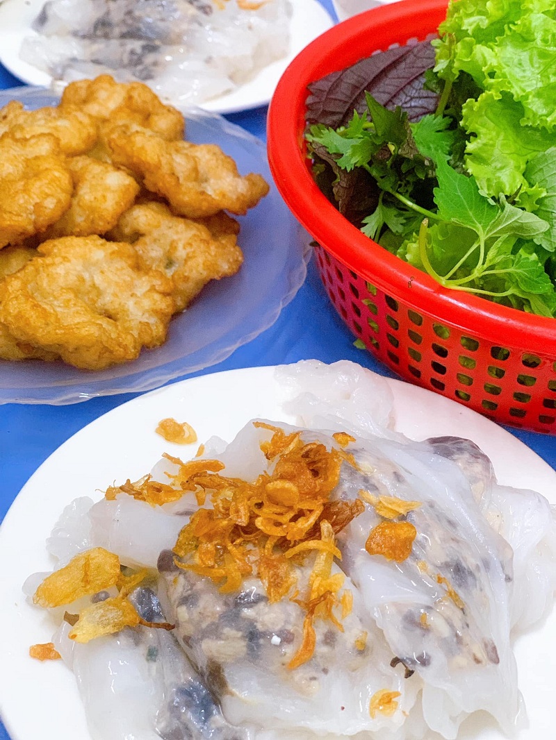 Bánh cuốn Gốc Bàng